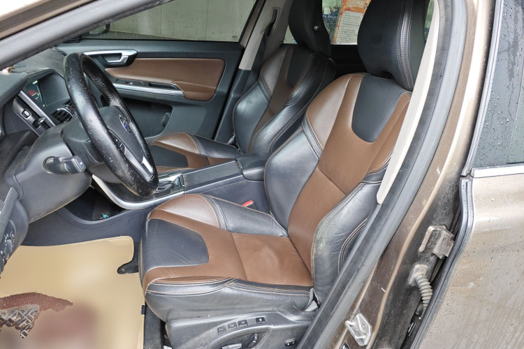 沃尔沃XC60 2016款 T5 AWD 智远版局部细节19