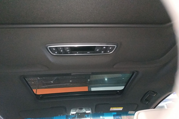 别克GL8 2022款 ES陆尊 653T 豪华型中控内饰22