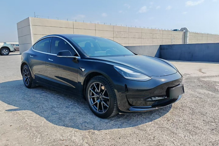 特斯拉 Model 3 2020款 标准续航后驱升级版车身外观6002