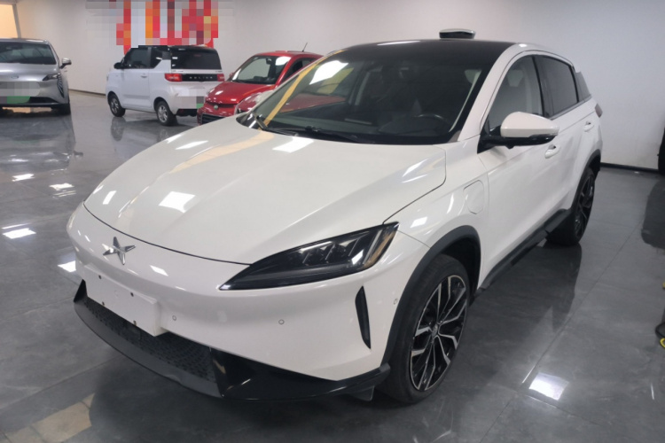 小鹏G3 2019款 尊享版车身外观1