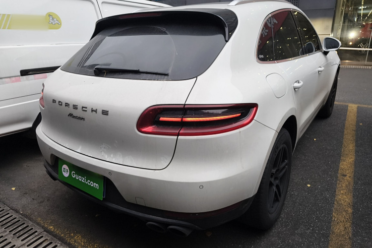 保时捷 2017款  Macan 2.0T车身外观6004