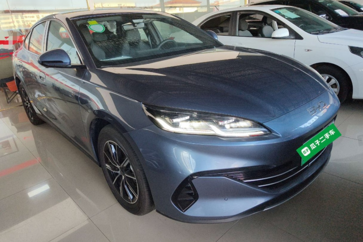 比亚迪 海豹06新能源 2024款 DM-i 80KM尊贵型车身外观3