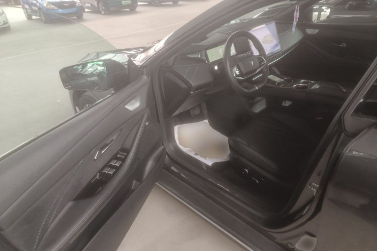 深蓝汽车 深蓝SL03 2023款 200Max增程版中控内饰20