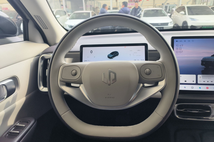 零跑汽车 零跑B10 2025款 510悦享版中控内饰13