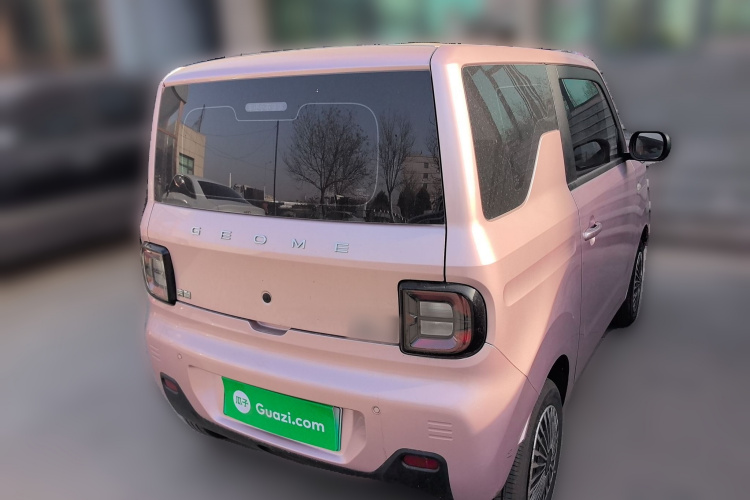 吉利银河 2023款 熊猫mini 200km 耐力熊车身外观6005