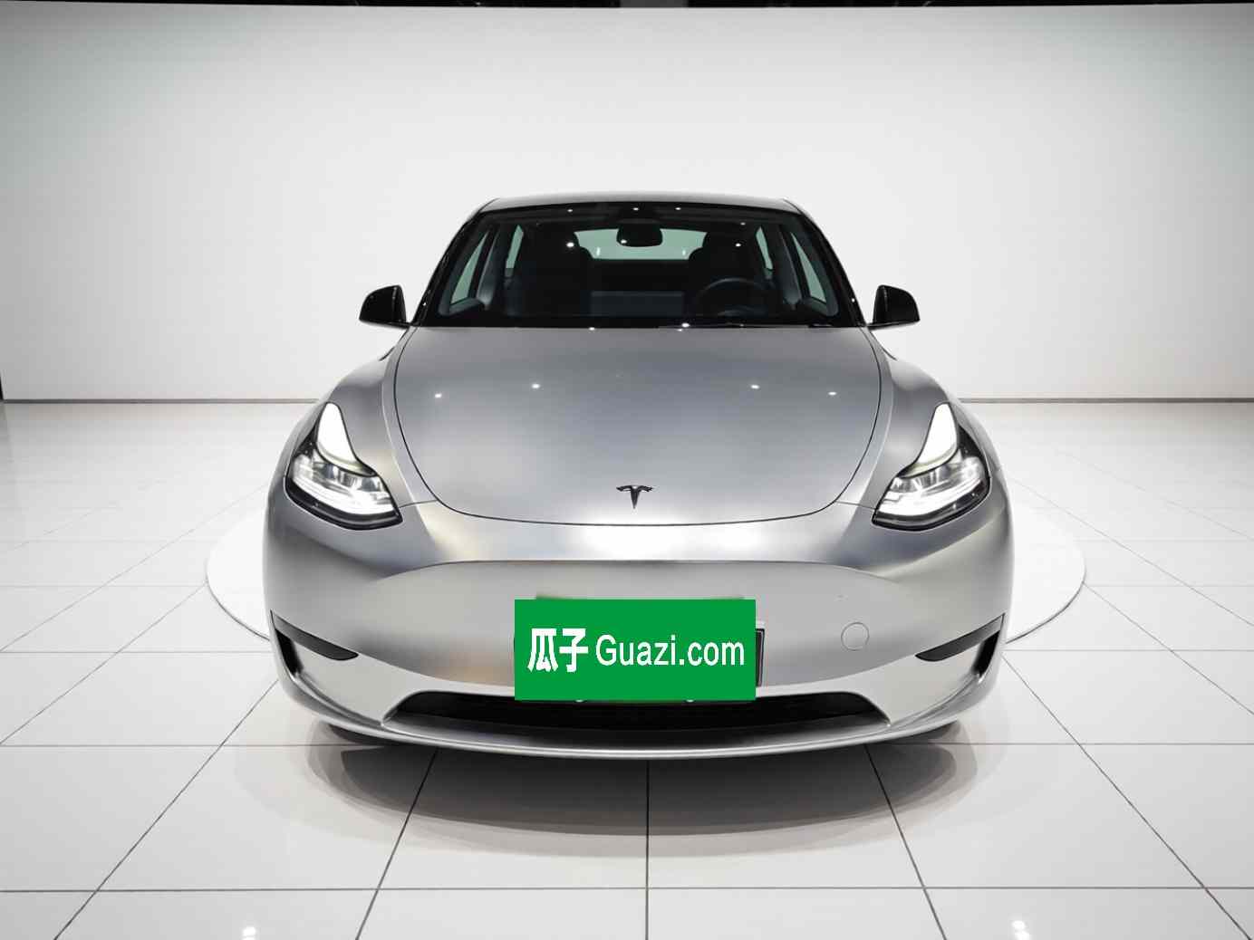 特斯拉 Model Y 2024款 后轮驱动版(1)