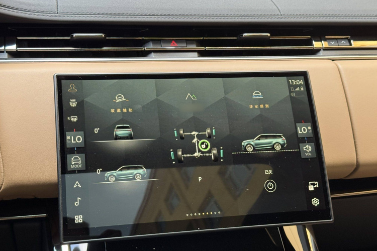 路虎 揽胜运动版 2024款 400PS Dynamic SE中控内饰7005