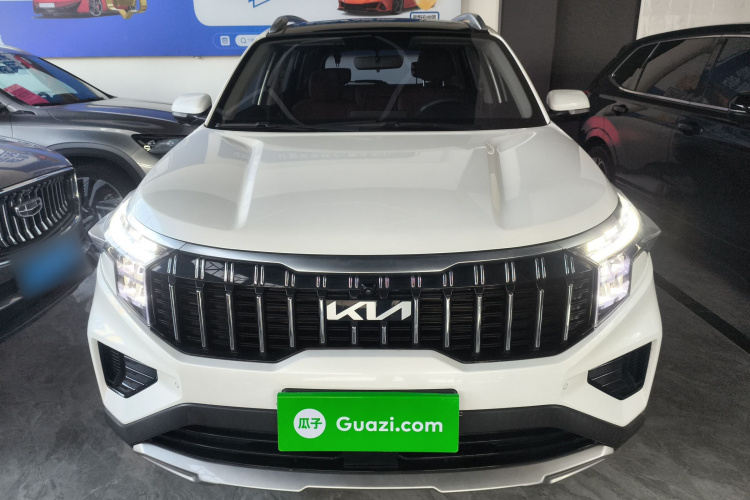 起亚 智跑 2021款 Ace 2.0L 精彩版车身外观2