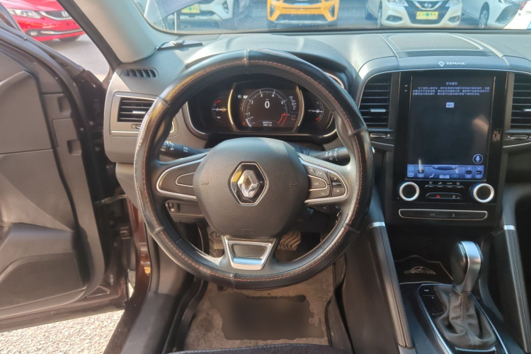 雷诺 科雷傲 2018款 2.0L 两驱舒适版中控内饰13