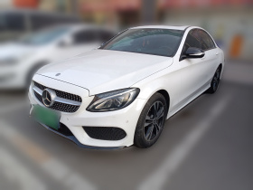 奔驰C级 2017款 改款 C 200 运动版