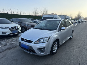 福特 福克斯 2011款 两厢 1.8L 手动经典型