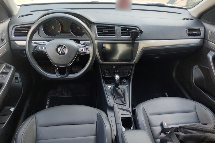 大众 朗逸 2017款 230TSI DSG舒适版中控内饰12