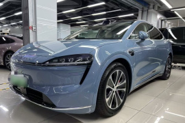 鸿蒙智行 智界R7 2024款 纯电 736km UItra