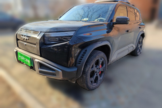 方程豹 钛3 2025款 501KM 四驱无人机版