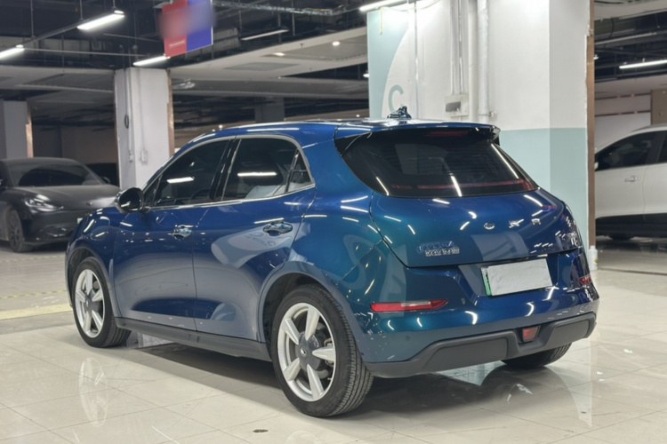 欧拉好猫 2023款 401km标准续航 尊贵型 磷酸铁锂车身外观6004