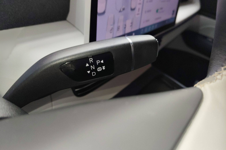 小鹏G6 2023款 700 四驱性能 Max局部细节18