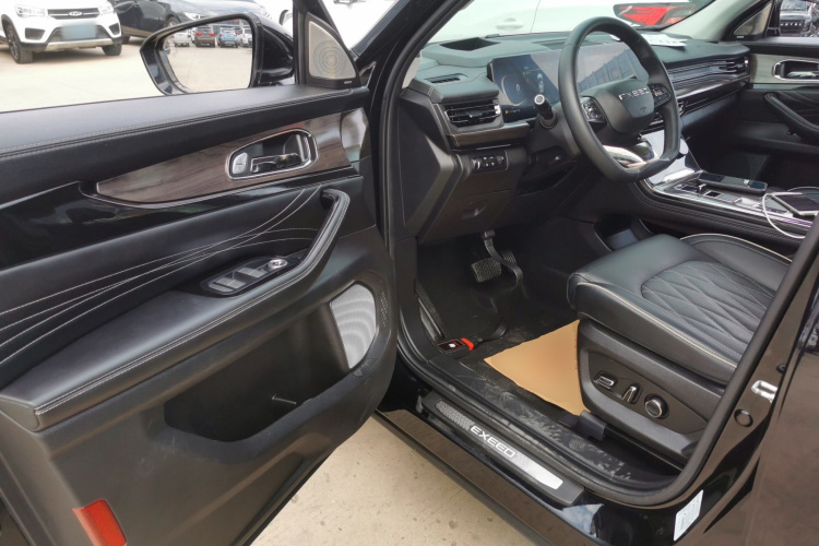 星途揽月 2021款 400T 四驱星尊Pro版 7座中控内饰20