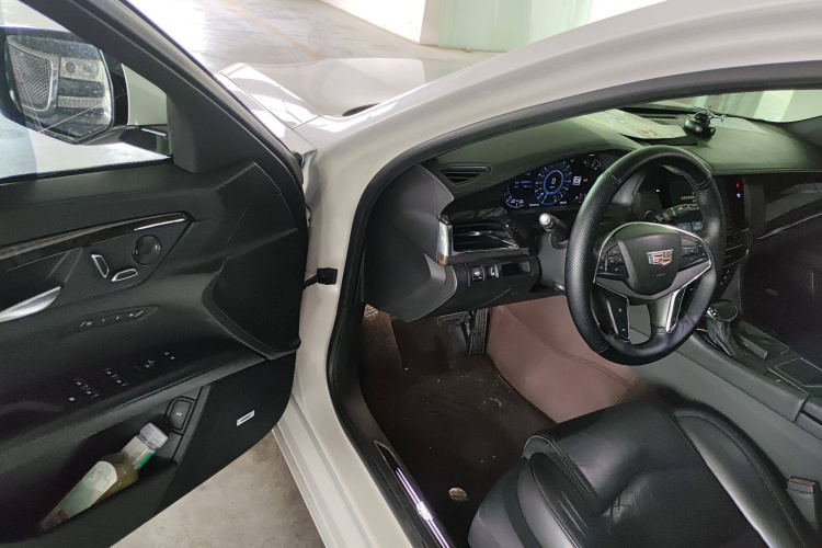 凯迪拉克CT6 2017款 28T 豪华型中控内饰20