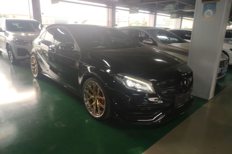 奔驰A级AMG(进口) 2017款 改款 AMG A 45 4MATIC车身外观6002
