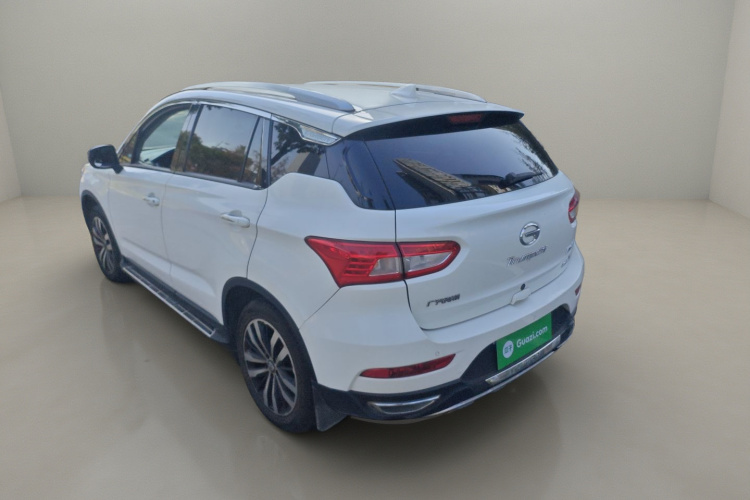 广汽传祺 传祺GS4 2016款 235T 手动豪华版车身外观5