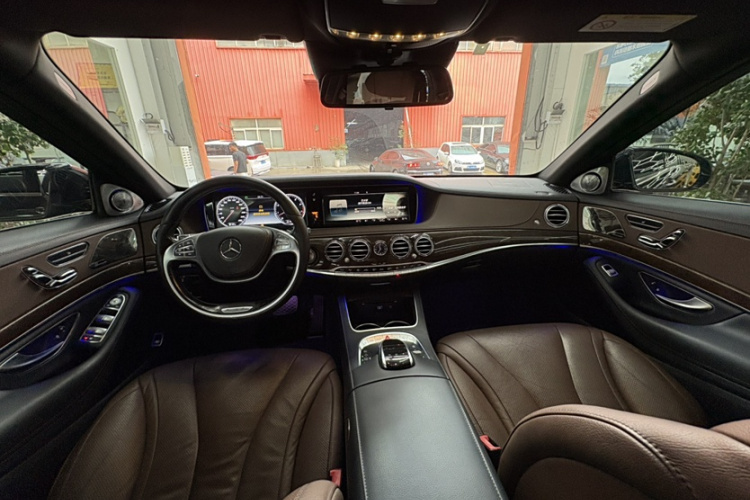 奔驰S级 2014款 S 320 L 商务型中控内饰7002