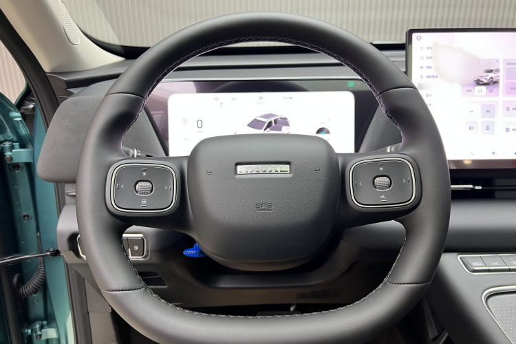 哈弗枭龙MAX 2025款 Hi4 165 Plus 长续航版中控内饰7002