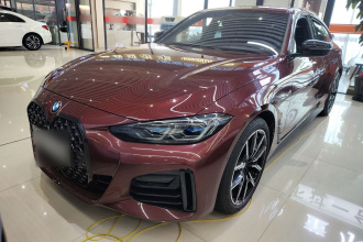 宝马4系 2023款 425i Gran Coupe M运动曜夜套装