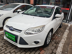 福特 福克斯 2012款 三厢 1.6L 自动舒适型