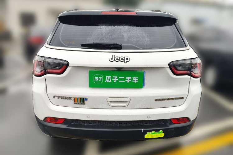 Jeep 指南者 2019款 220T 自动家享炫酷版车身外观6004