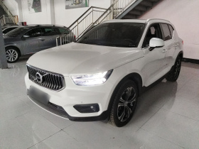 沃尔沃XC40 2021款 T4 四驱智远豪华版