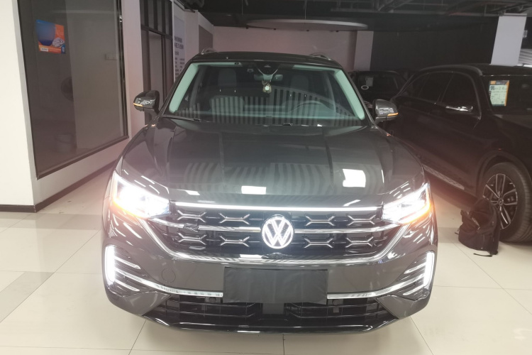 大众 探岳 2023款 330TSI 两驱R-Line高能版车身外观2