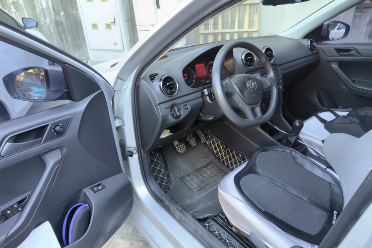 大众 捷达 2017款 1.5L 手动时尚型中控内饰7003