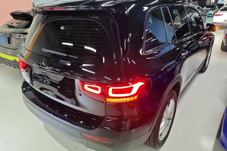 奔驰GLB 2021款 GLB 200 动感型车身外观6003