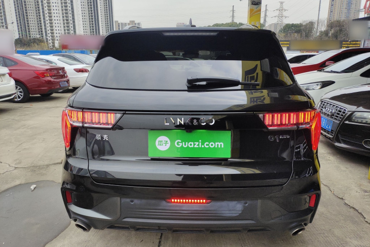 领克01 2021款 2.0TD 四驱暗夜版车身外观6