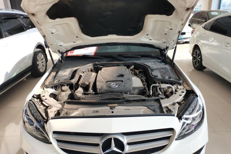 奔驰C级 2017款 改款 C 200 L 4MATIC 运动版机舱底盘24