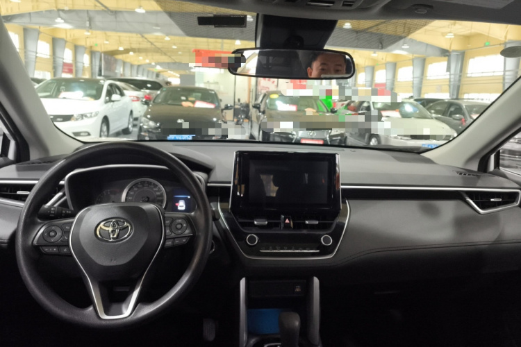 丰田 锋兰达 2022款 2.0L CVT豪华PLUS版中控内饰12