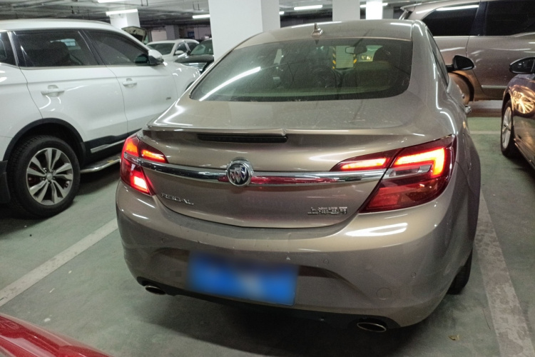 别克 君威 2014款 2.0L 精英时尚型车身外观6