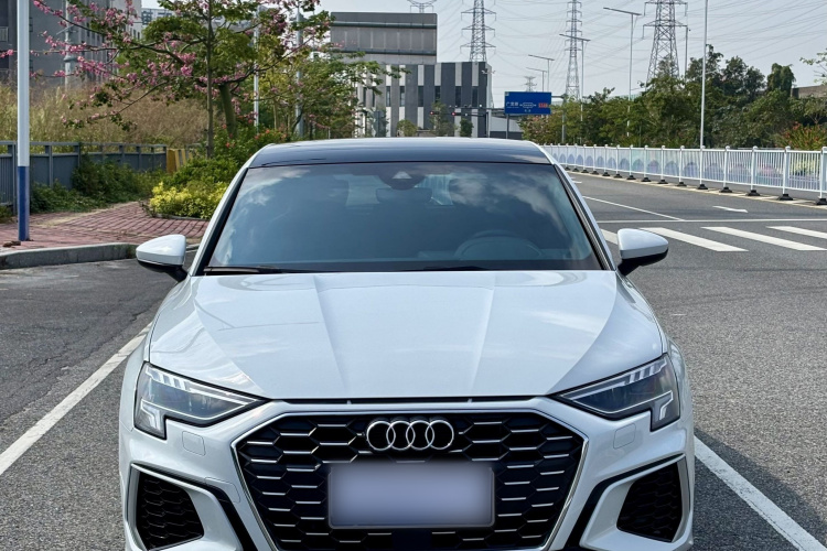 奥迪A3 2023款 改款 Sportback 35 TFSI 时尚运动型车身外观6004