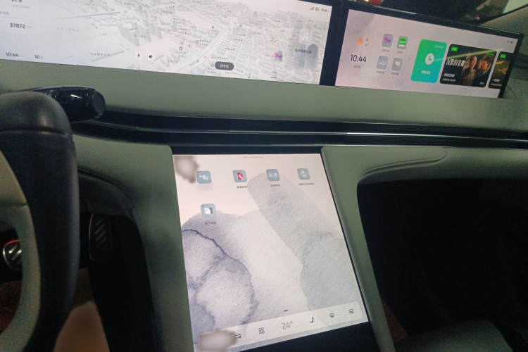 智己汽车 智己LS7 2023款 77kWh Urban Fit后驱版局部细节16