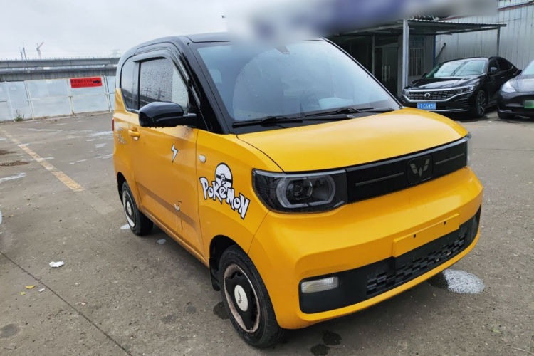 五菱汽车 宏光MINIEV 2022款 马卡龙时尚款 磷酸铁锂车身外观3