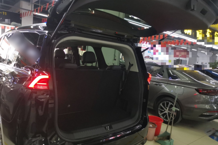 上汽大通MAXUS 大通G50 2020款 1.5T 自动豪华版局部细节23