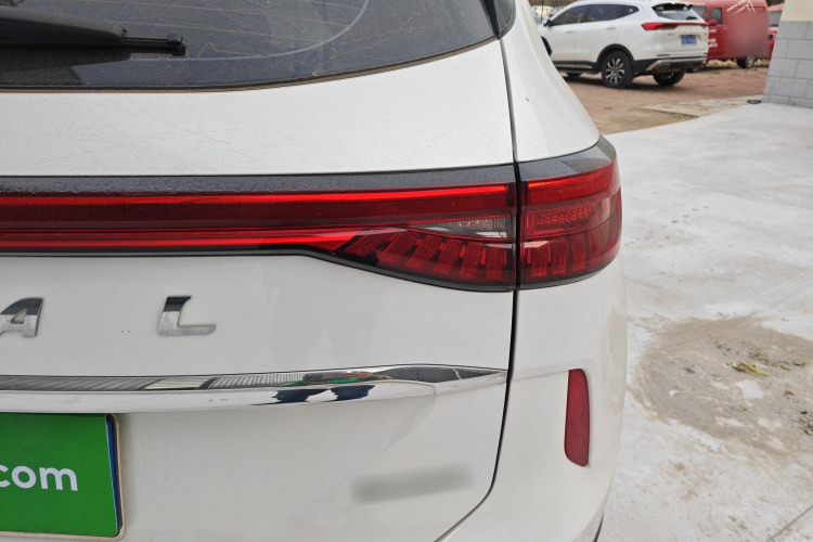 哈弗H6 2021款 第三代 1.5T 自动两驱Max车身外观9