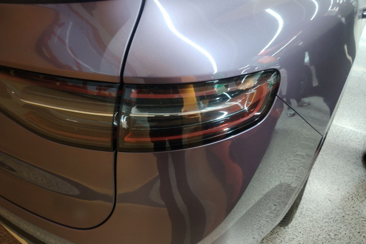 鸿蒙智行 智界R7 2024款 纯电 736km UItra车身外观6006