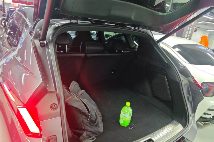 领克08 EM-P 2023款 220km 时间限量版局部细节23