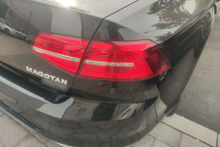 大众 迈腾 2019款 330TSI DSG 领先型 国VI车身外观9