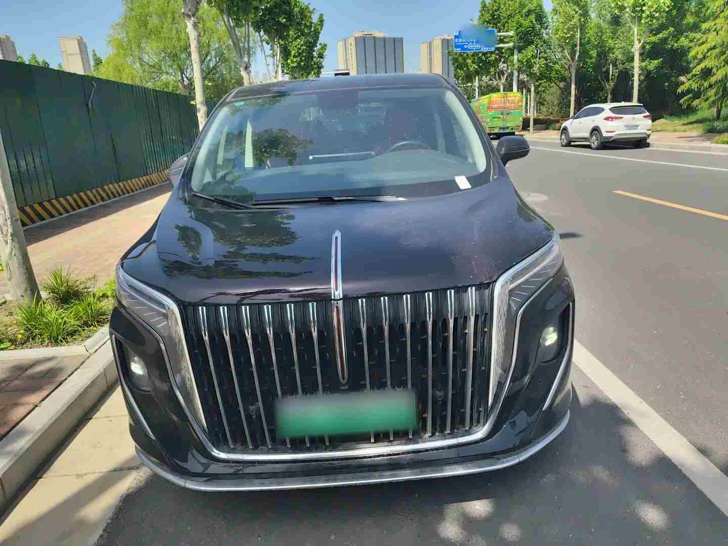 郑州二手红旗HQ9 PHEV 2024款，7座插混MPV养车成本能省多少？