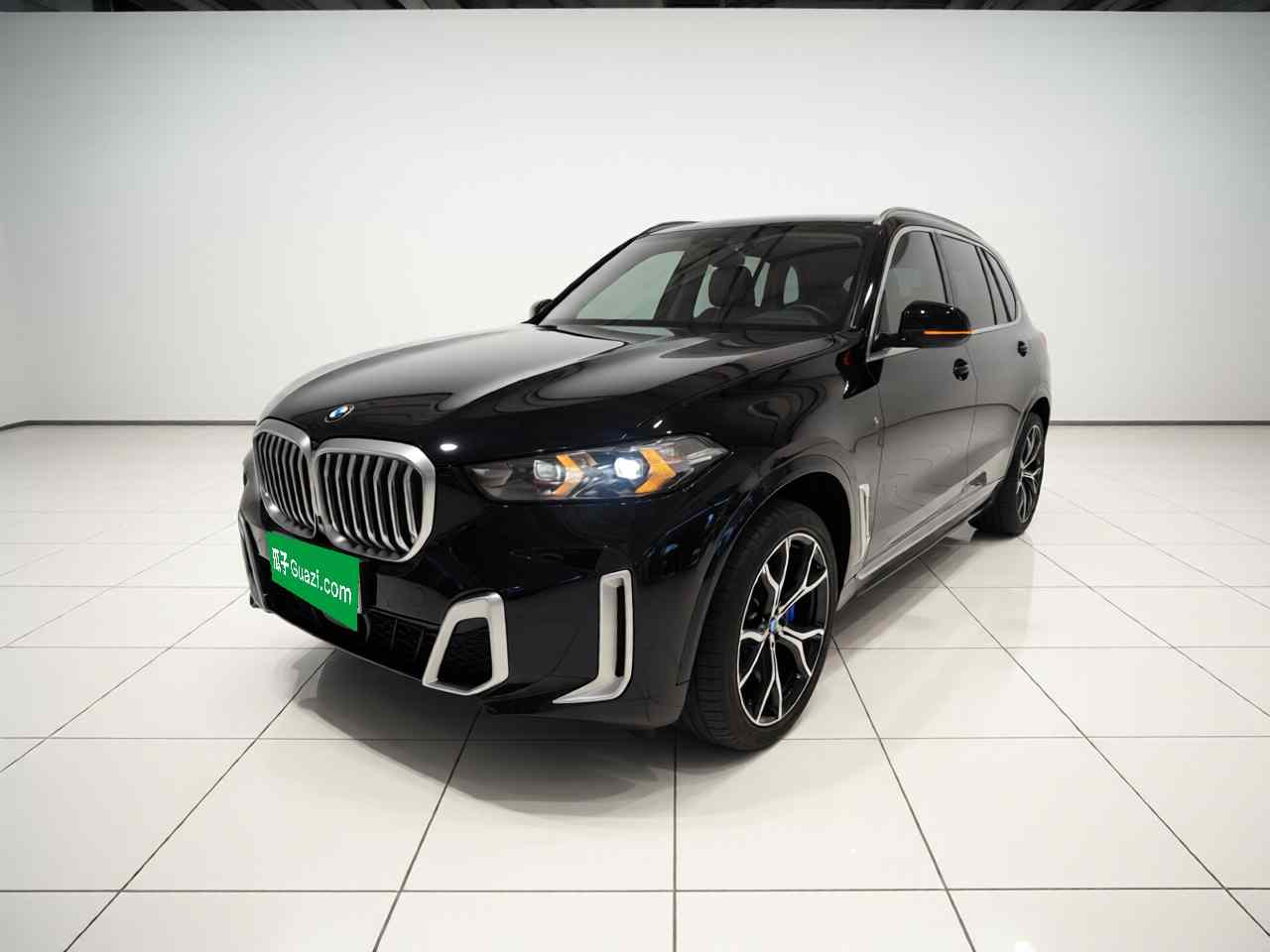 宝马X5 2023款 xDrive 30Li 尊享型M运动套装(2)