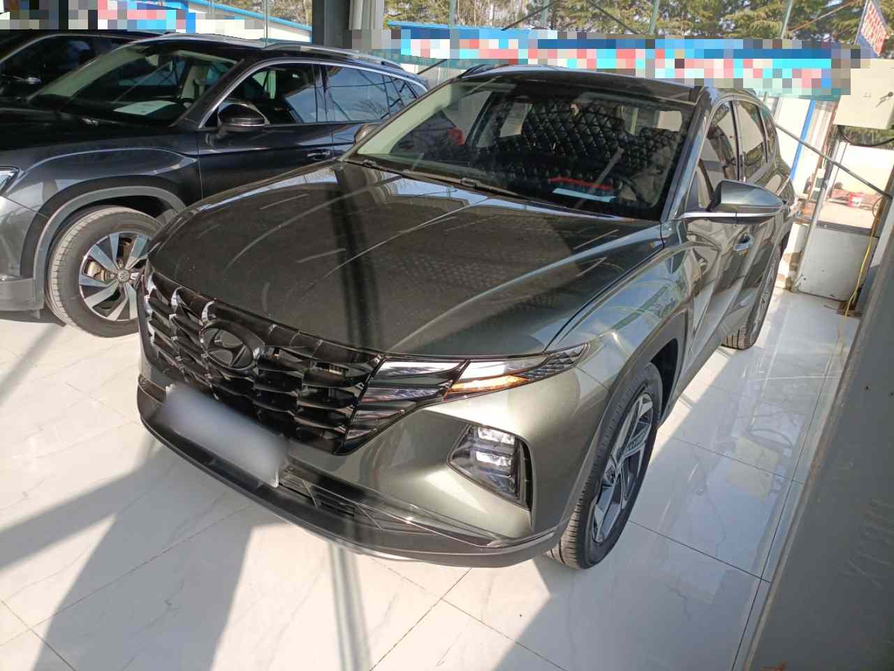 现代 2023款 途胜L 1.5T 自动两驱LUX尊贵版(2)