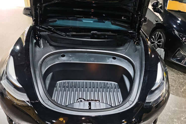 特斯拉 Model 3 2022款 后轮驱动版局部细节24