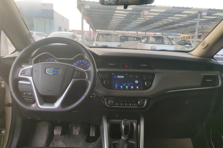 吉利汽车 远景X3 2017款 1.5L 手动尊贵型中控内饰7002
